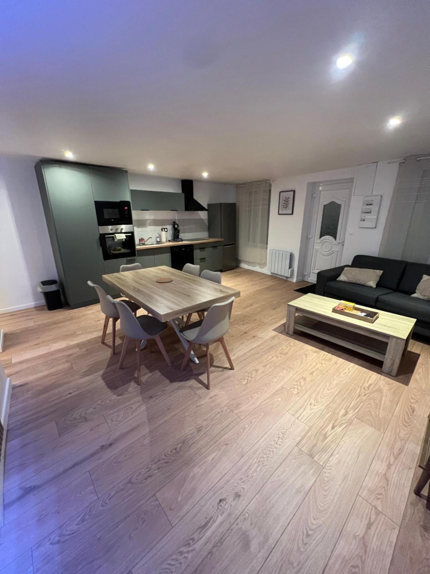 La Des Marees, Maison 6 P Sur Le Port De Holiday home